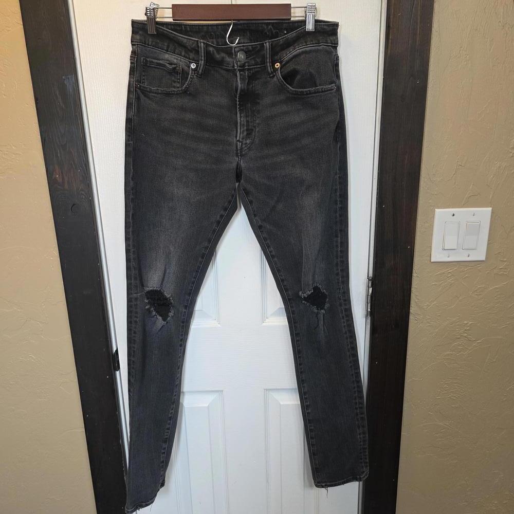American Eagle Black Distressed Slim Taper Jeans 33X34